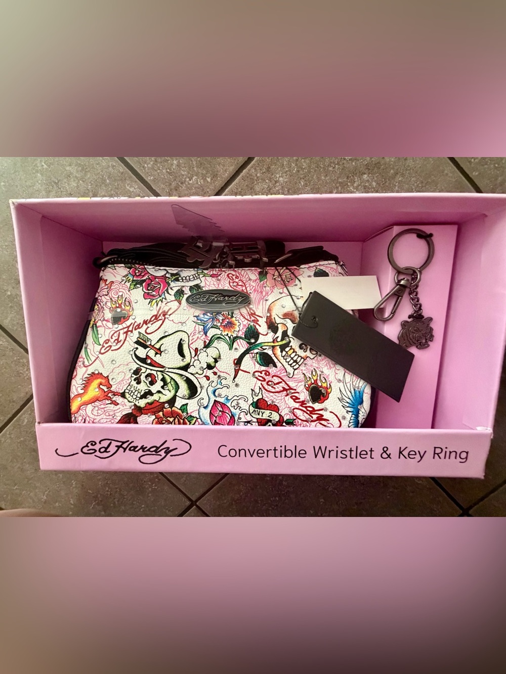 Ed Hardy Convertible Wristlet and Key Ring Bag Charm Set BNIB